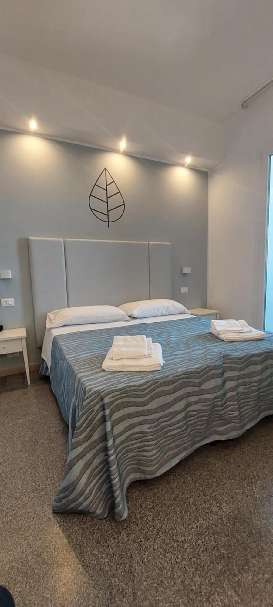 Hotel Caravel Park Rimini Extérieur photo
